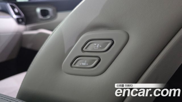 Kia Sorento 2021 — photo 28