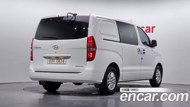 Hyundai Starex 2018 — photo 2