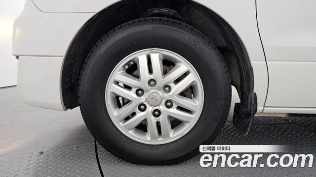 Hyundai Starex 2018 — photo 5