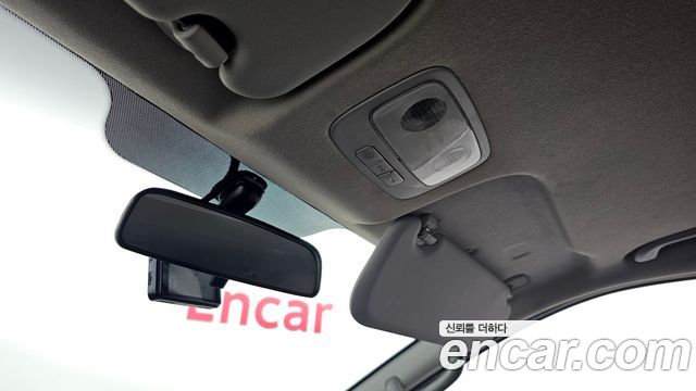 Hyundai Starex 2018 — photo 24