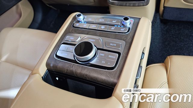 Kia K9 2021 — photo 25
