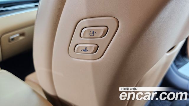Kia K9 2021 — photo 29