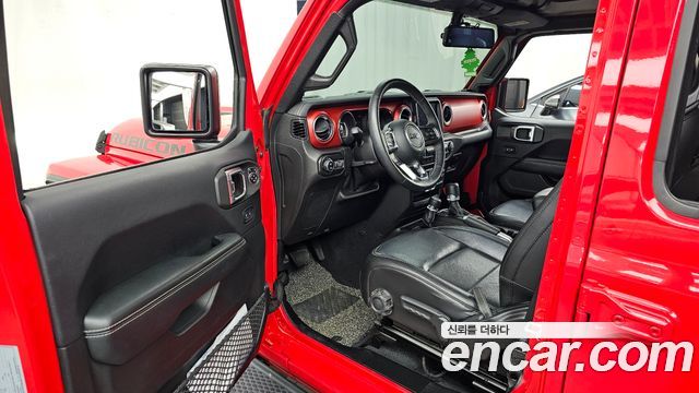 Jeep Wrangler 2018 — photo 13