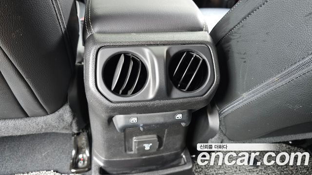 Jeep Wrangler 2018 — photo 30