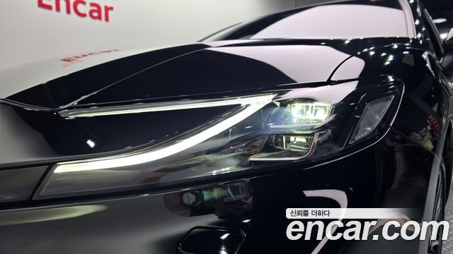 Toyota Camry 2025 — photo 8