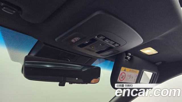 Toyota Camry 2025 — photo 31