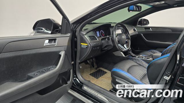 Hyundai Sonata 2017 — photo 10
