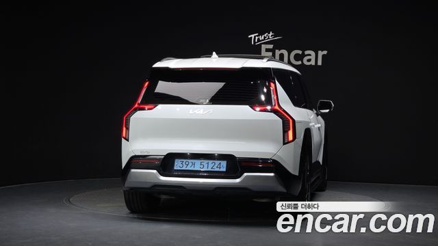Kia EV9 2024 — photo 4
