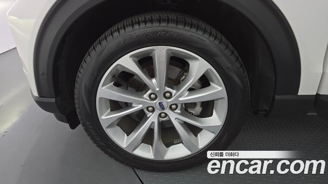 Ford Explorer 2022 — photo 5