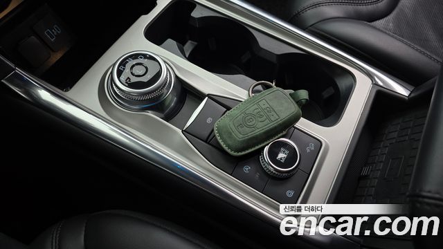 Ford Explorer 2022 — photo 12