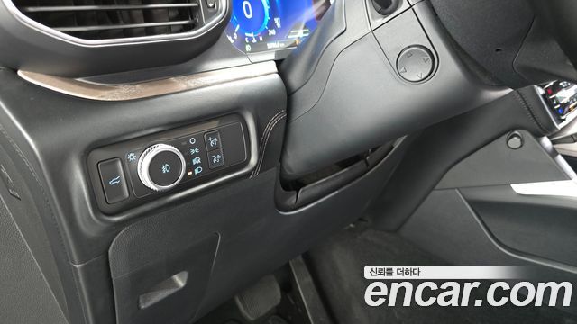 Ford Explorer 2022 — photo 26