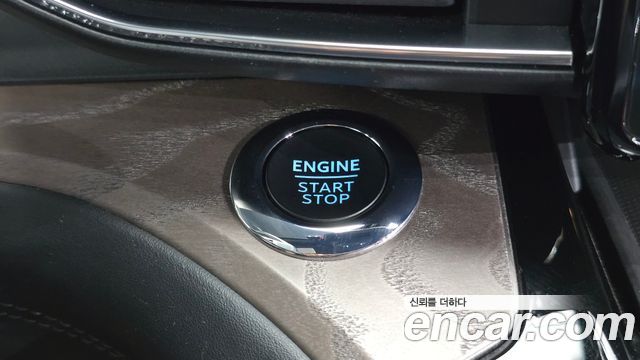 Ford Explorer 2022 — photo 27