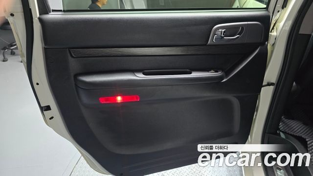 KG Mobility KORANDO 2017 — photo 15