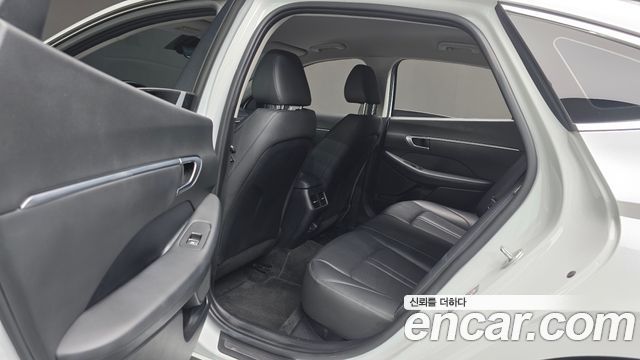 Hyundai Sonata 2020 — photo 23