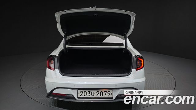 Hyundai Sonata 2020 — photo 25