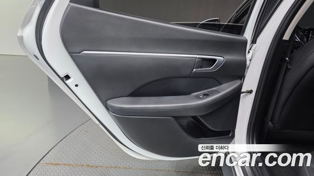 Hyundai Sonata 2020 — photo 15