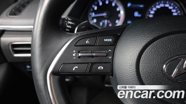 Hyundai Sonata 2020 — photo 28