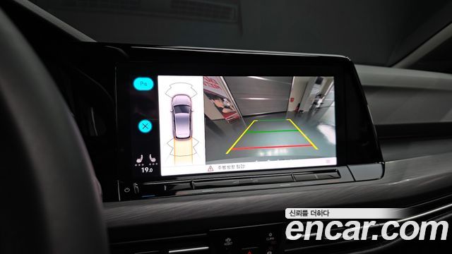 Volkswagen Golf 2024 — photo 21