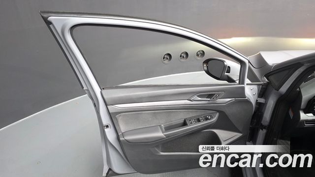 Volkswagen Golf 2024 — photo 14