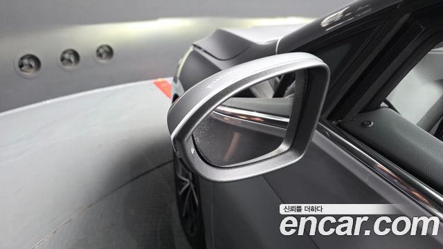 Volkswagen Golf 2024 — photo 30