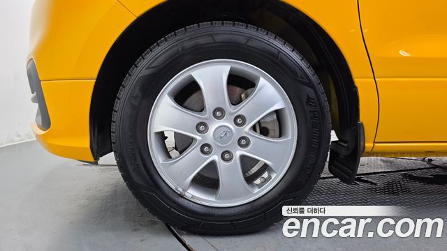 Hyundai Starex 2021 — photo 5