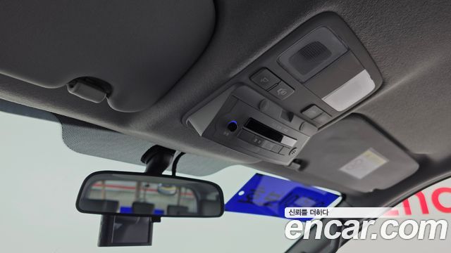 Hyundai Starex 2021 — photo 22