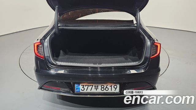 Hyundai Sonata 2022 — photo 20