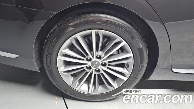 Genesis EQ900 2018 — photo 5