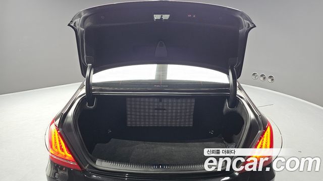 Genesis EQ900 2018 — photo 20