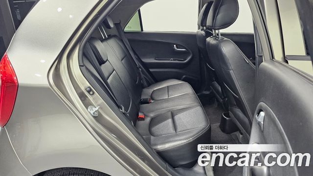 Kia morning 2012 — photo 17