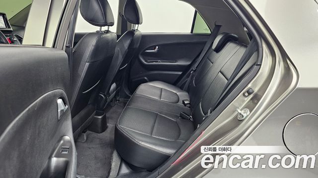 Kia morning 2012 — photo 24