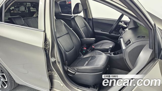 Kia morning 2012 — photo 16