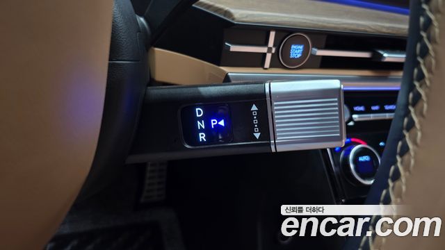 Hyundai Santafe 2024 — photo 9