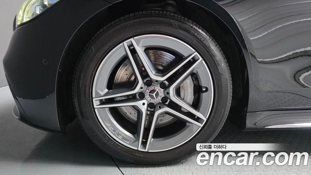 Mercedes-Benz S-Class 2022 — photo 5
