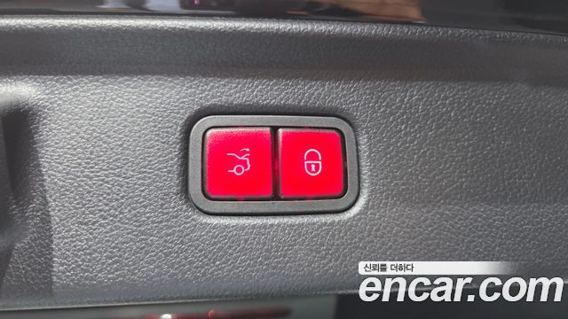 Mercedes-Benz S-Class 2022 — photo 22