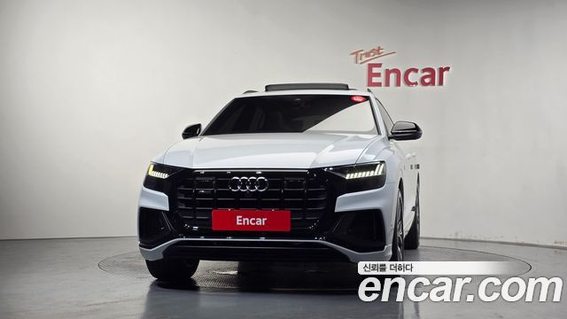 Audi Q8 2022 — photo 3