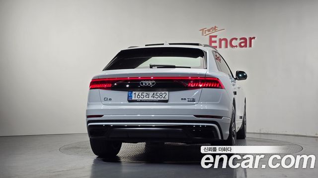 Audi Q8 2022 — photo 4