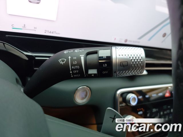 Genesis GV80 2025 — photo 28