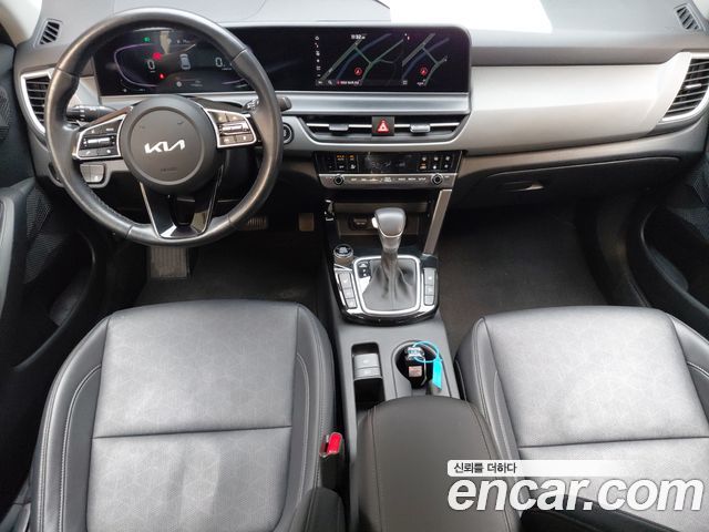 Kia Seltos 2023 — photo 10