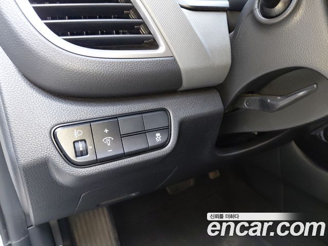 Kia Seltos 2023 — photo 26