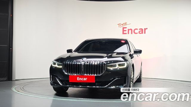 BMW 7-Series 2020 — photo 3