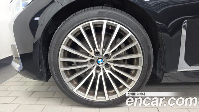 BMW 7-Series 2020 — photo 5