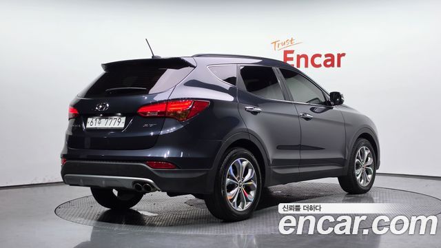 Hyundai Santafe 2013 — photo 2