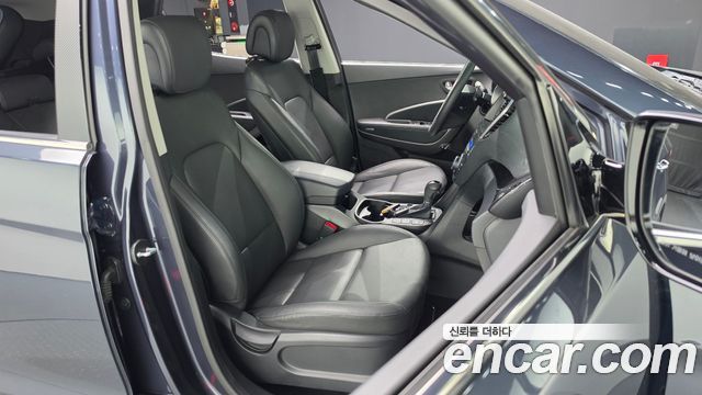 Hyundai Santafe 2013 — photo 11