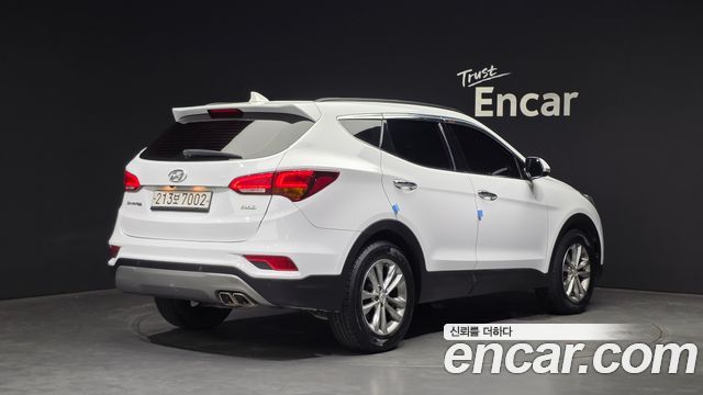 Hyundai Santafe 2018 — photo 2