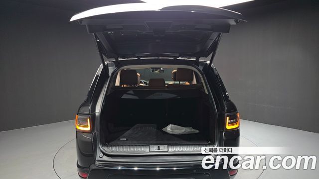 Land Rover Range Rover Sport 2021 — photo 23