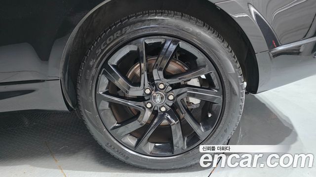 Land Rover Range Rover Sport 2021 — photo 7