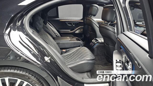 Mercedes-Benz S-Class 2021 — photo 17
