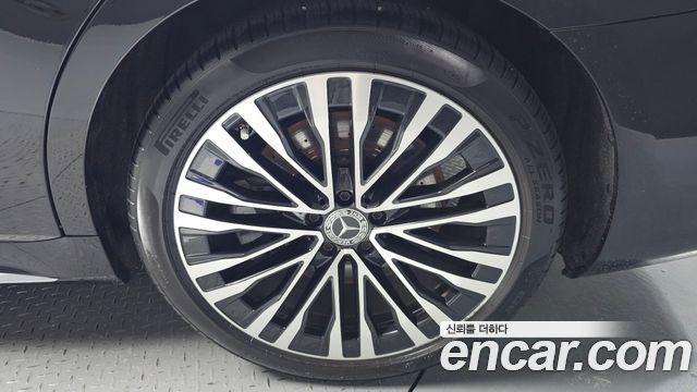 Mercedes-Benz S-Class 2021 — photo 7