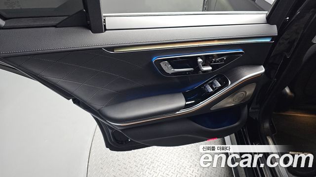 Mercedes-Benz S-Class 2021 — photo 15